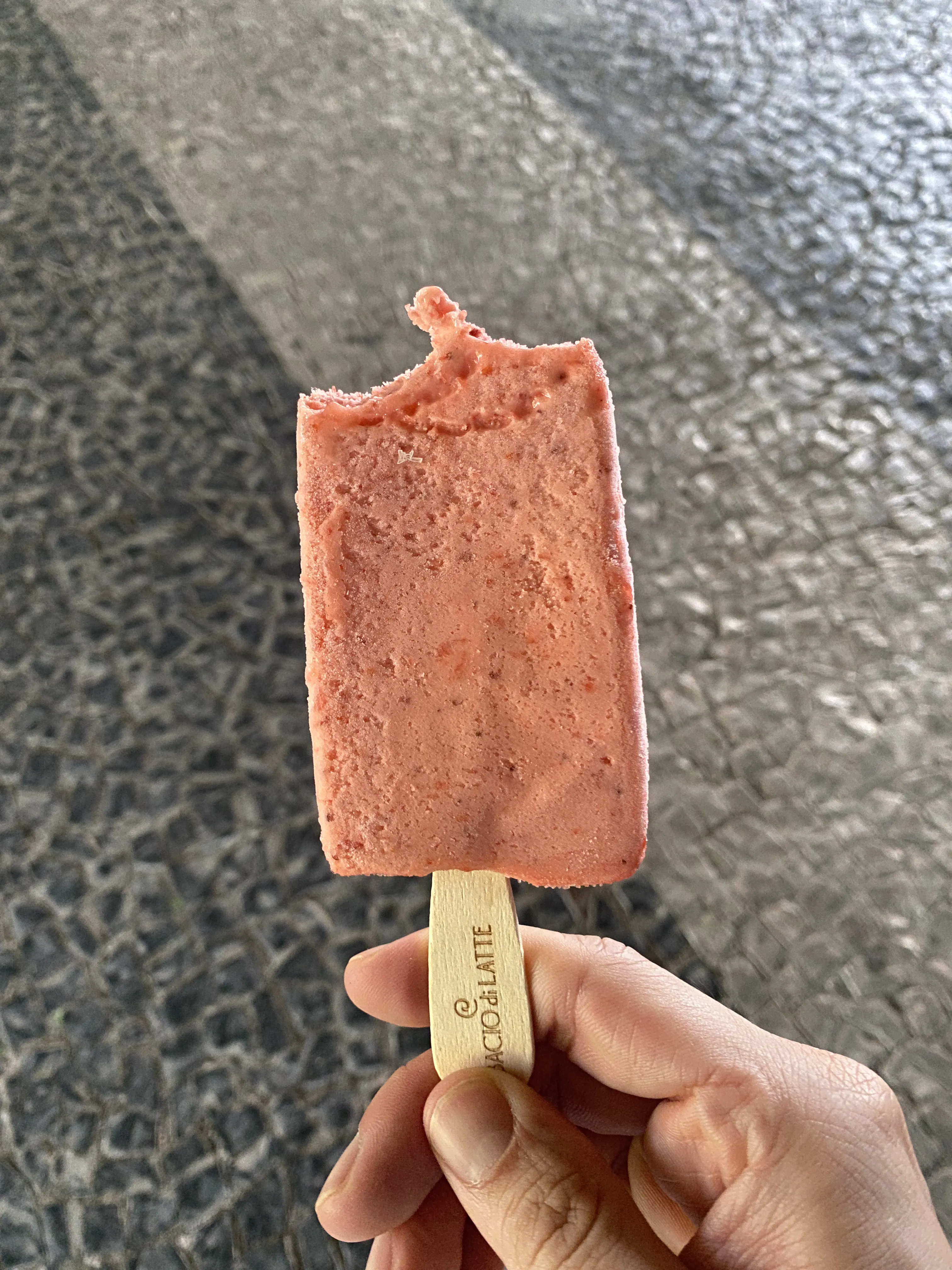 Forgot to take photos before a bite (or two),
it’s a quite famous-but-pricey ($6) gelato here
